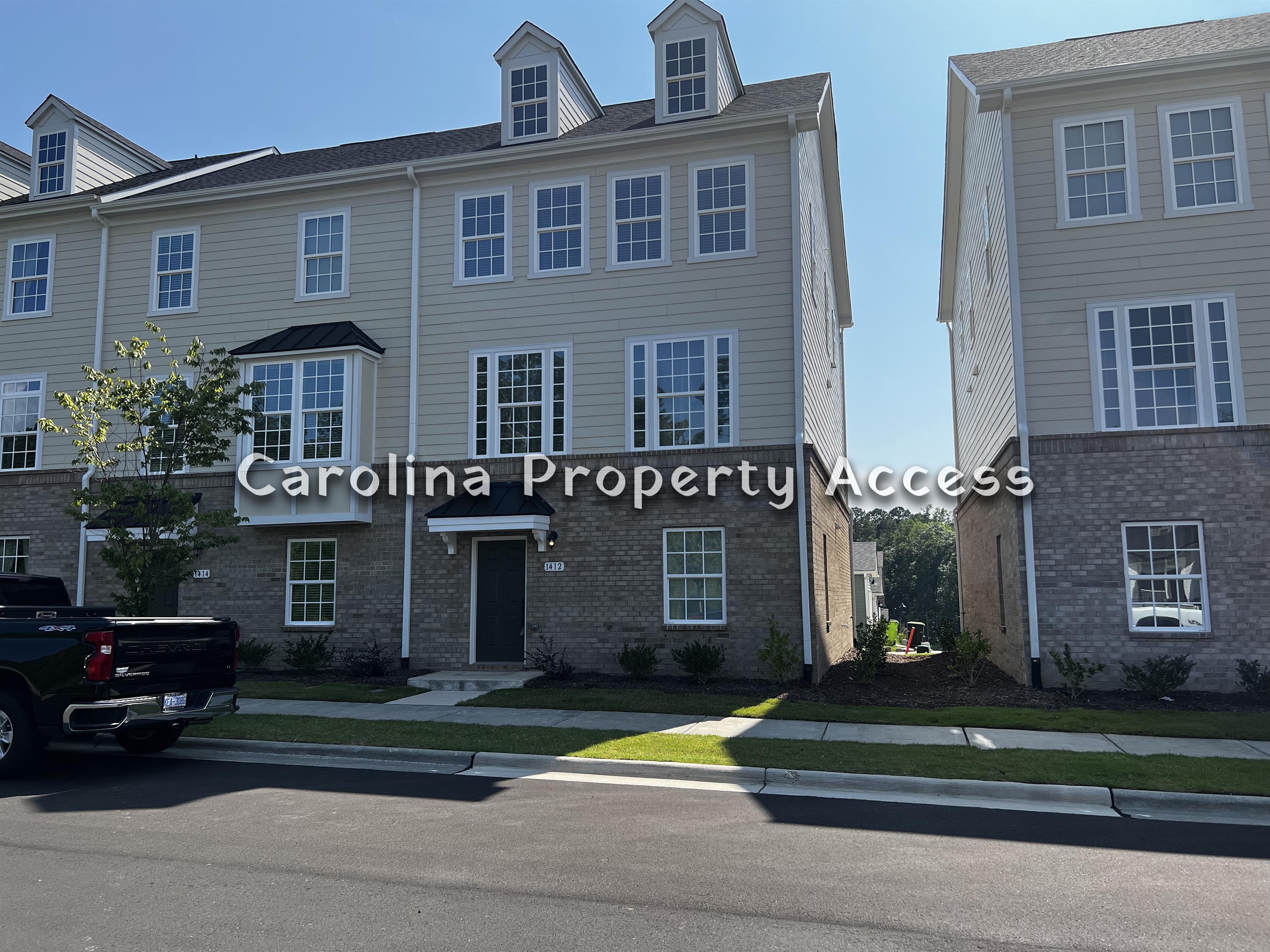 1412 Excelsior Grand Avenue