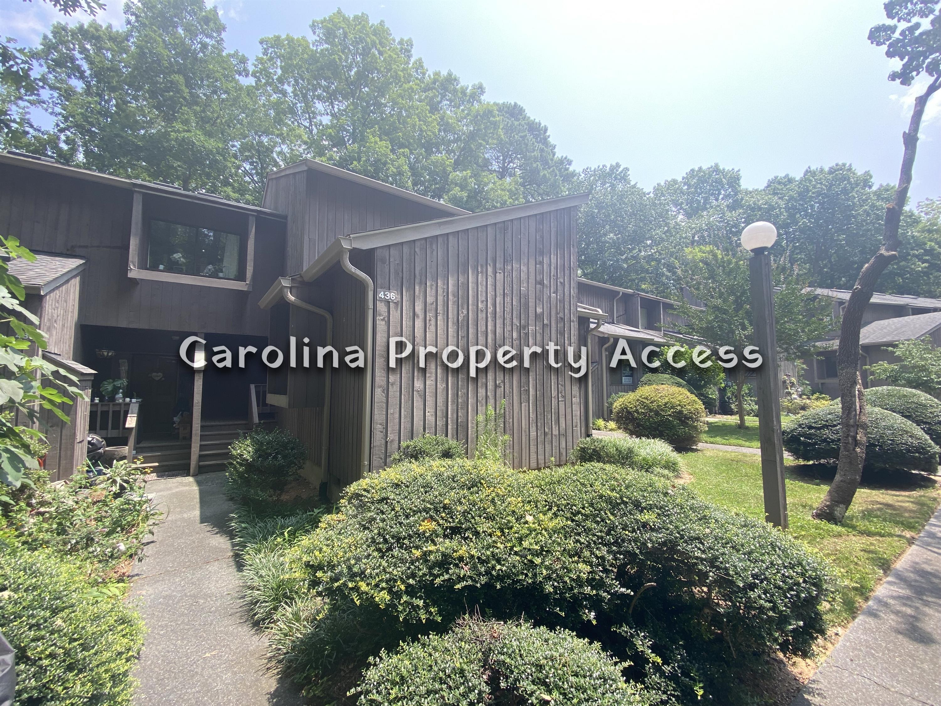 436 Fairoaks Circle